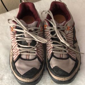 Nike ACG tennis shoes p1339